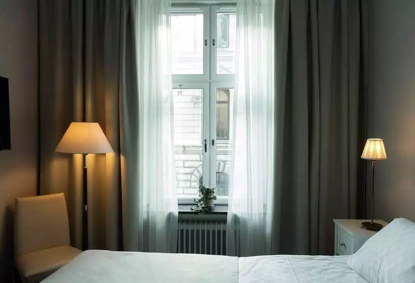 エコノミールーム, Elite Hotel Savoy