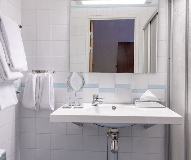 Номер Стандарт Индивидуальный, First Hotel Statt örnsköldsvik