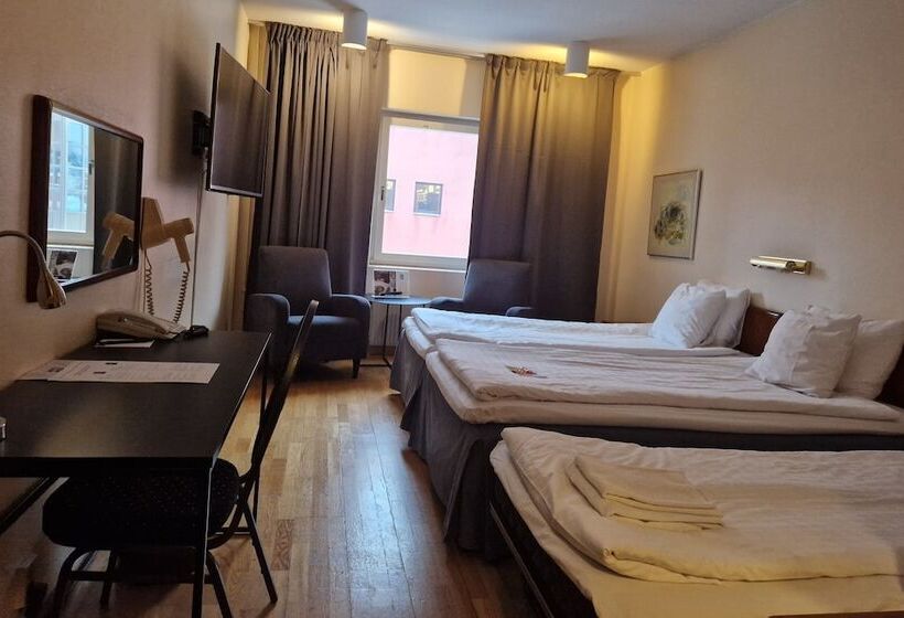 Семейный Номер, First Hotel Statt örnsköldsvik
