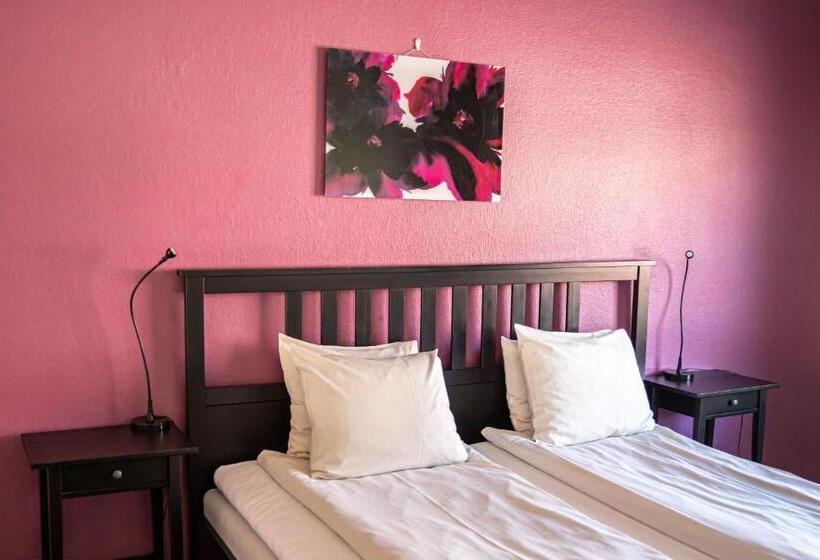 스탠다드 룸, Saga Hotell