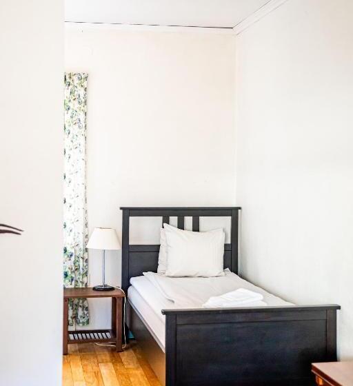 스탠다드 싱글 룸, Saga Hotell