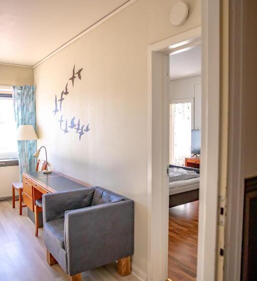 4인용 스탠다드 룸, Saga Hotell