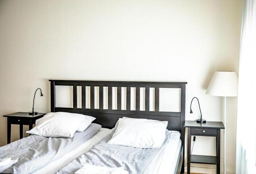 이코노미 룸 공용욕실, Saga Hotell