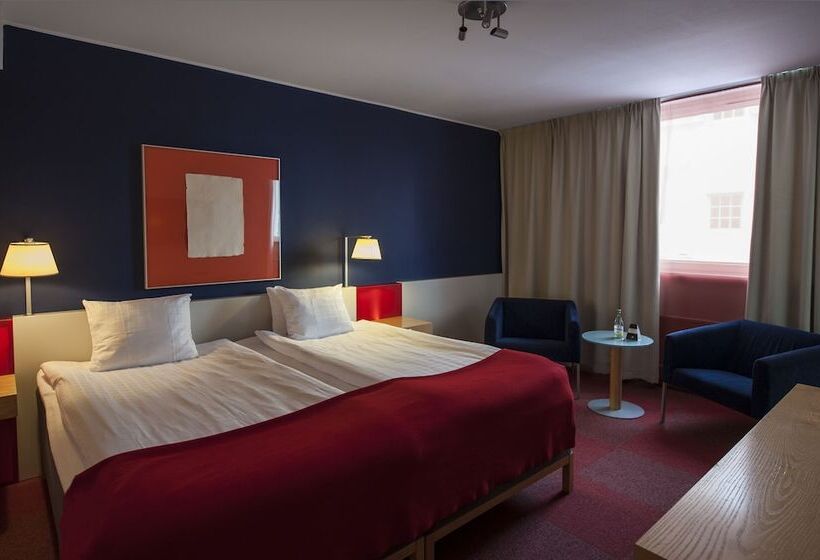 Номер Стандарт, Profilhotels President