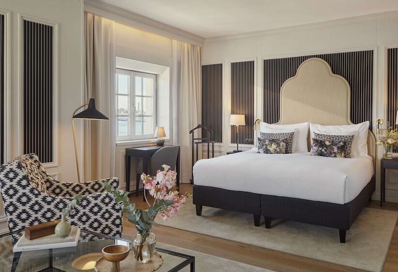 סוויטה נוף לים, Reisen, In The Unbound Collection By Hyatt