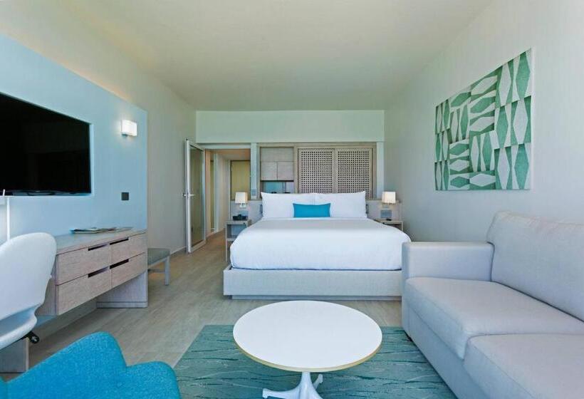 اتاق استاندارد با تخت بزرگ برای معلولان, La Concha Renaissance San Juan Resort