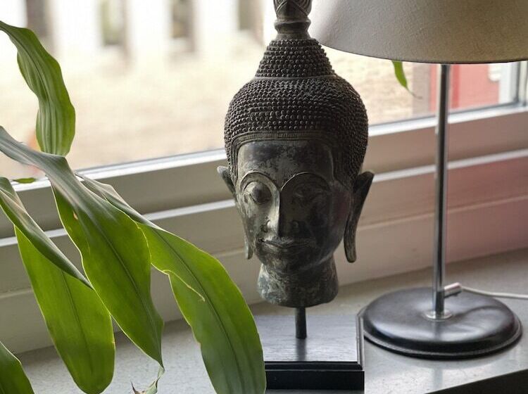 이코노미 룸 공용욕실, Saga Hotell