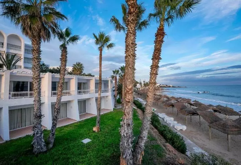 بانگلوی استاندارد با چشم‌انداز دریا, Bel Azur Thalasso & Bungalows