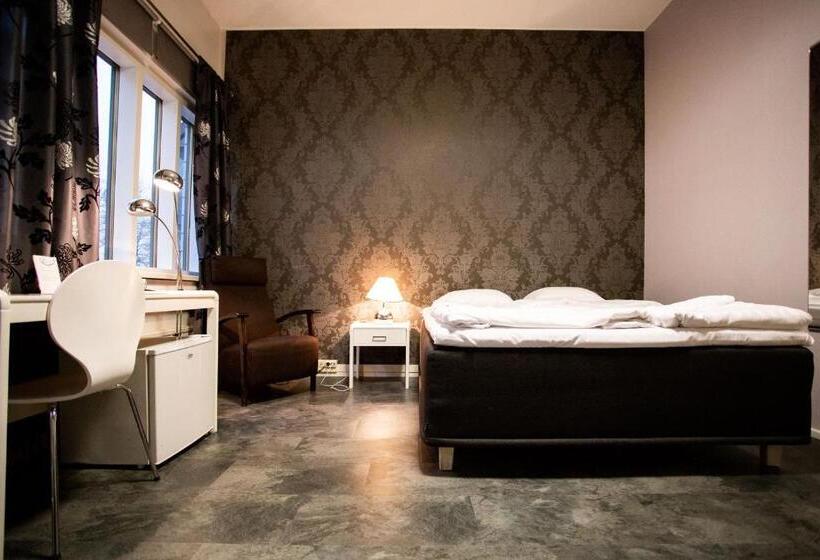 غرفة عائلية, Cityhovi