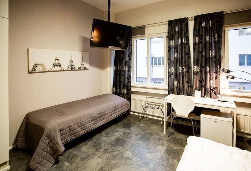 غرفة قياسية ثلاثية, Cityhovi