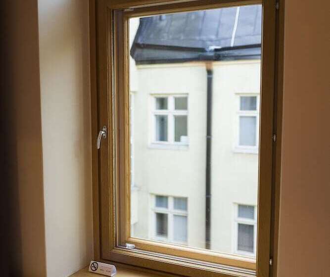 غرفة قياسية فردية, Finn