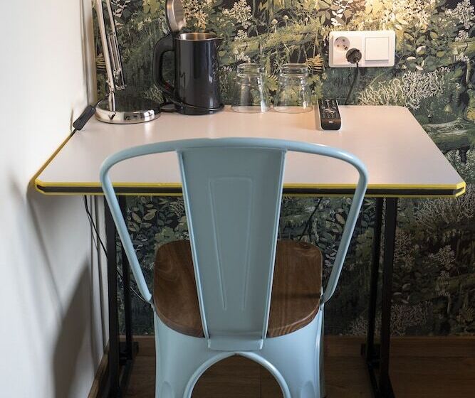 غرفة قياسية, Finn