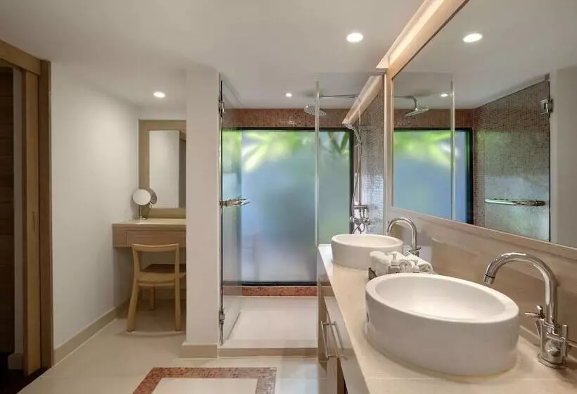 سوییت با چشم‌انداز دریا, Garrya Tongsai Bay Samui