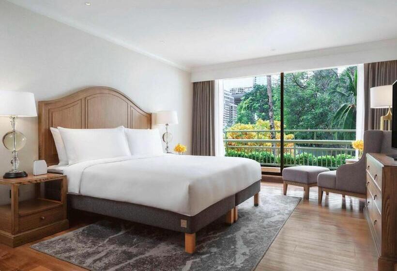 سوییت, Mövenpick Hotel Bangkok Ploenchit Bdms