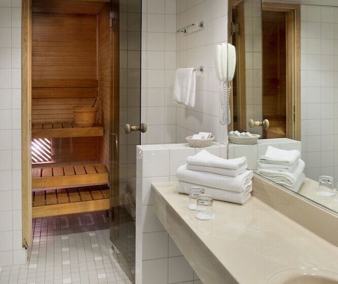 سوییت جونیور, Original Sokos Hotel Viru