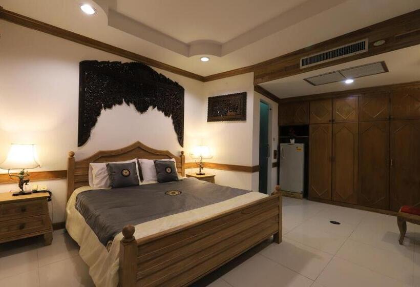 اتاق لوکس با تخت بزرگ, Right Spot