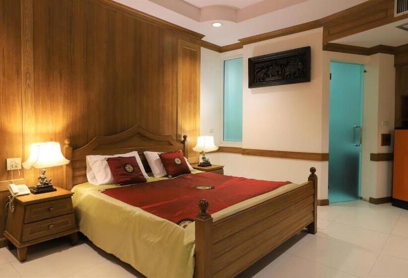 اتاق لوکس با تخت بزرگ, Right Spot