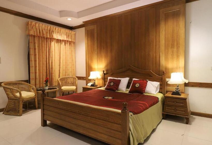 اتاق لوکس با تخت بزرگ, Right Spot