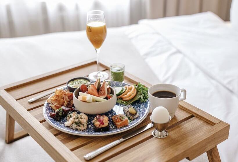 Люкс, Solo Sokos Hotel Torni Helsinki