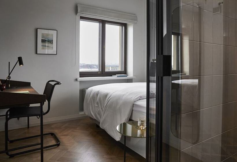 スタンダードルーム, Solo Sokos Hotel Torni Helsinki