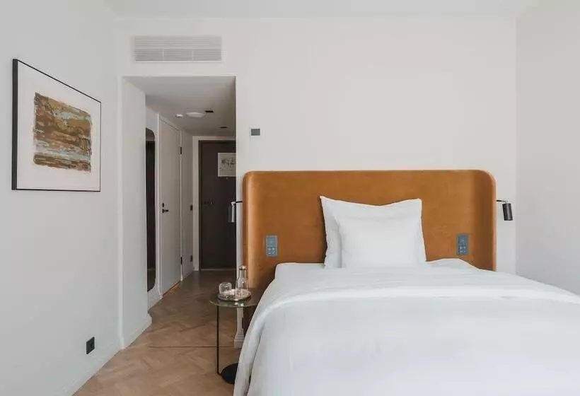 スタンダードシングルルーム, Solo Sokos Hotel Torni Helsinki
