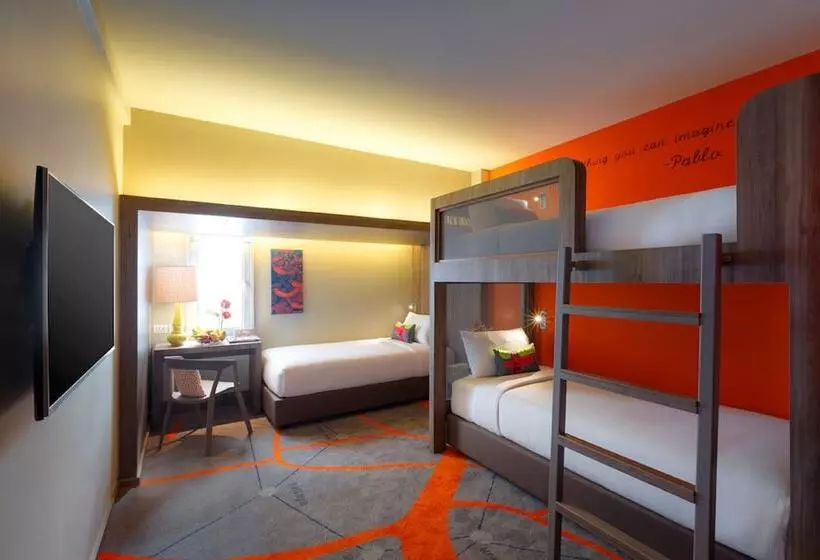 اتاق استاندارد سه نفره, Tinidee Trendy Bangkok Khaosan