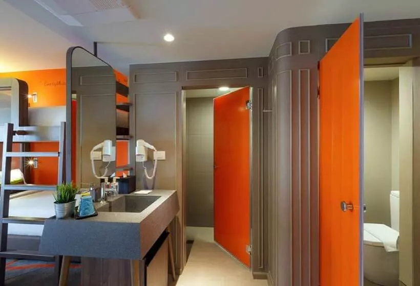 اتاق استاندارد سه نفره, Tinidee Trendy Bangkok Khaosan
