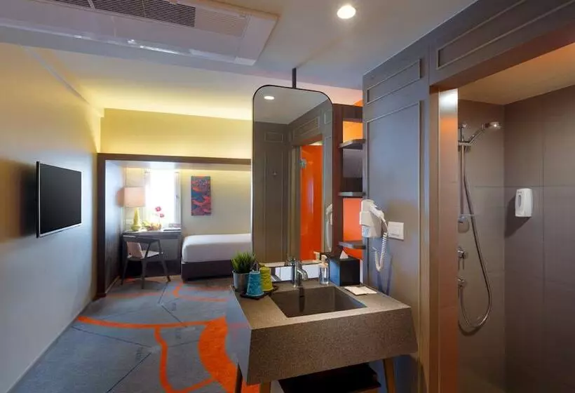اتاق استاندارد سه نفره, Tinidee Trendy Bangkok Khaosan