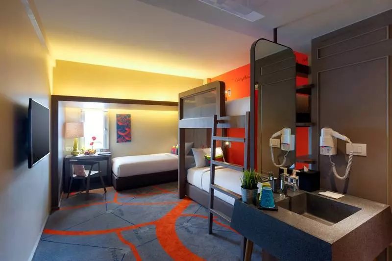 اتاق استاندارد سه نفره, Tinidee Trendy Bangkok Khaosan