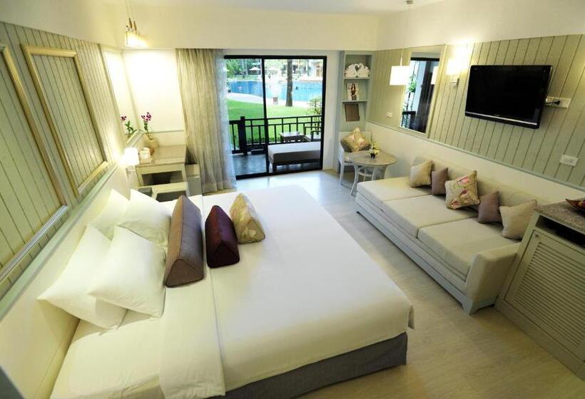 풀장 전망 디럭스 룸, Katathani Phuket Beach Resort   Sha Extra Plus