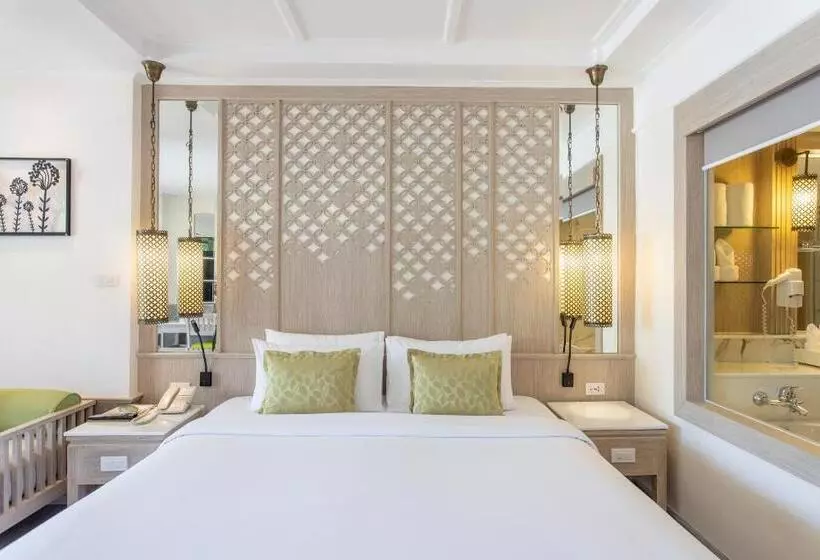 سوییت جونیور, Katathani Phuket Beach Resort Sha Extra Plus