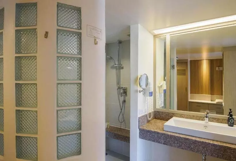 اتاق لوکس, Katathani Phuket Beach Resort Sha Extra Plus