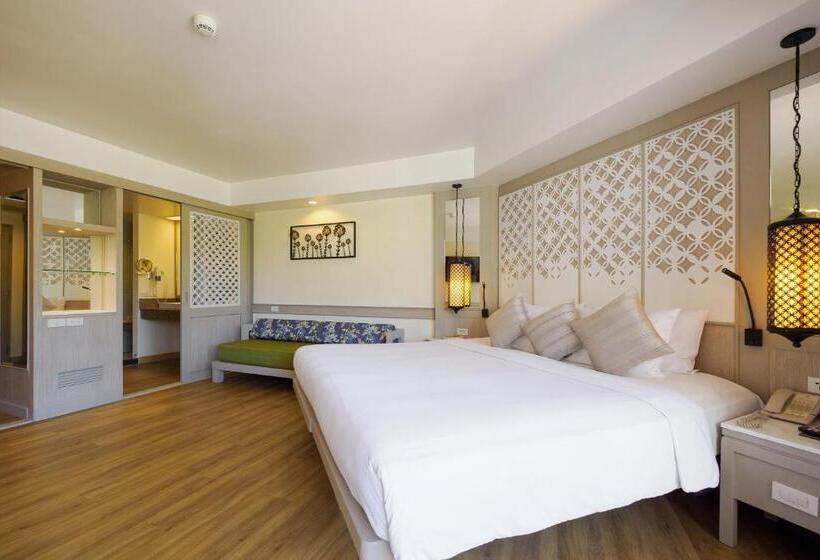 디럭스 룸, Katathani Phuket Beach Resort   Sha Extra Plus