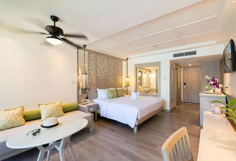 سوییت جونیور, Katathani Phuket Beach Resort Sha Extra Plus