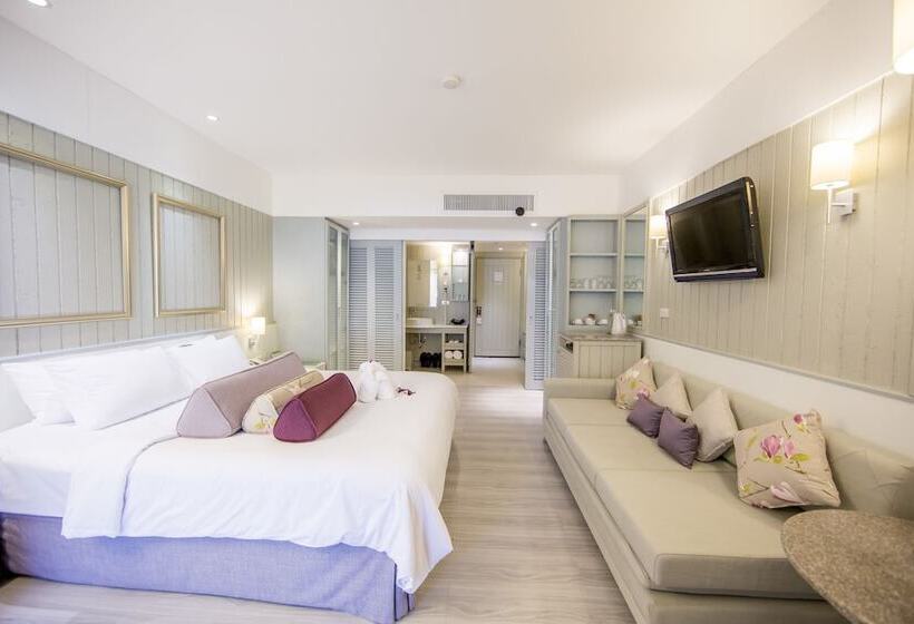 غرفة ديلوكس مطلة على حمام السباحة, Katathani Phuket Beach Resort   Sha Extra Plus