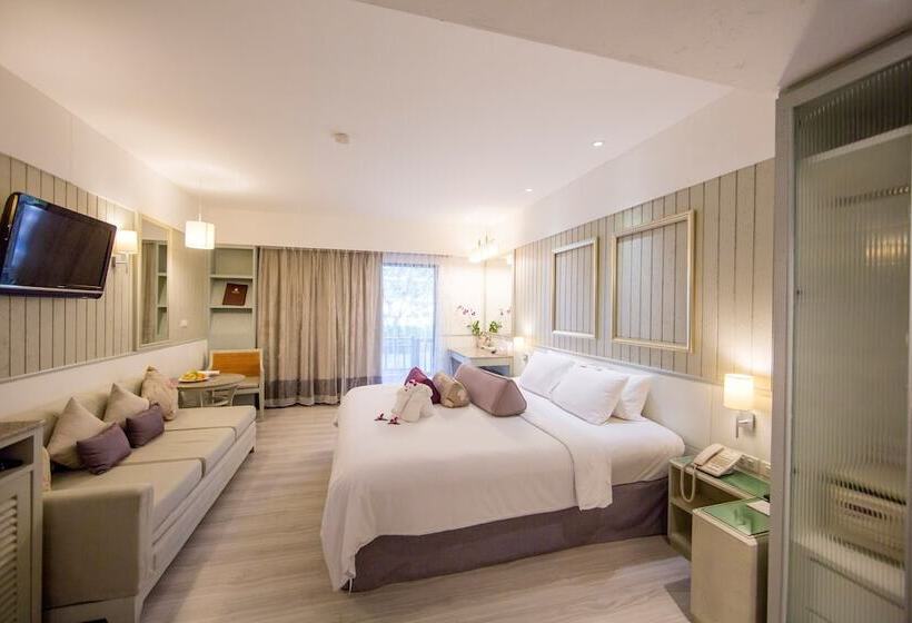 풀장 전망 디럭스 룸, Katathani Phuket Beach Resort   Sha Extra Plus