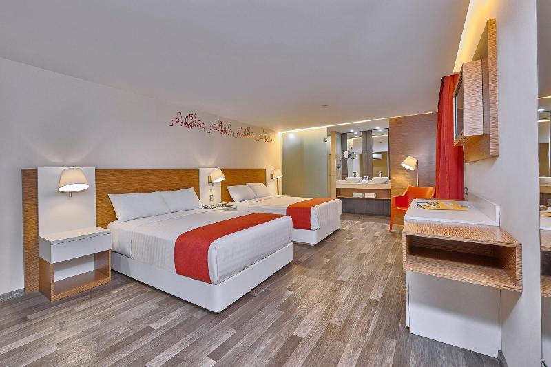 غرفة ديلوكس مطلة على حمام السباحة, Katathani Phuket Beach Resort   Sha Extra Plus