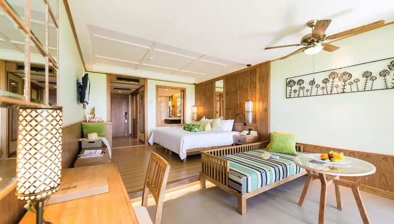 سوییت جونیور, Katathani Phuket Beach Resort Sha Extra Plus