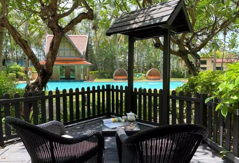キングサイズベッドのスタンダードルーム, Dusit Thani Hua Hin