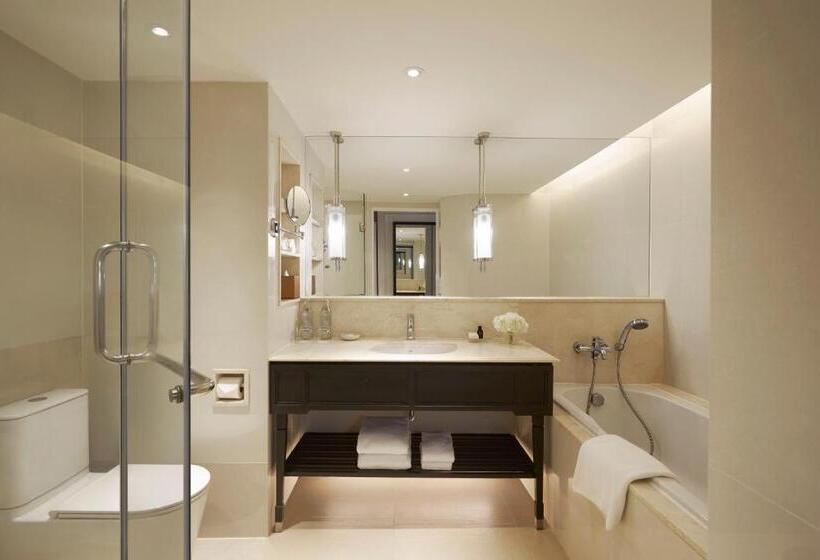 חדר סטנדרט עם מיטת קינג, Dusit Thani Hua Hin