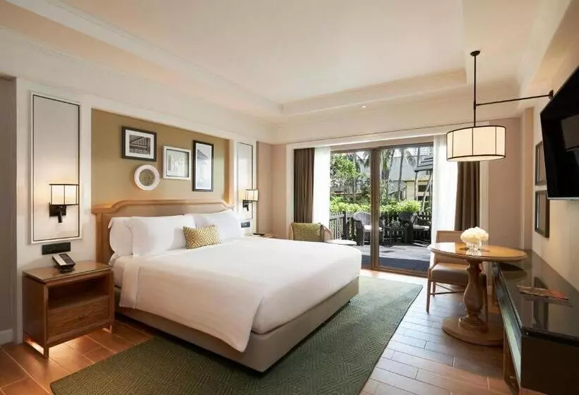 キングサイズベッドのスタンダードルーム, Dusit Thani Hua Hin