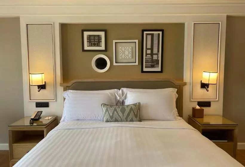 キングサイズベッドのクラブルーム, Dusit Thani Hua Hin