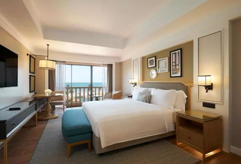 クラブスイート, Dusit Thani Hua Hin