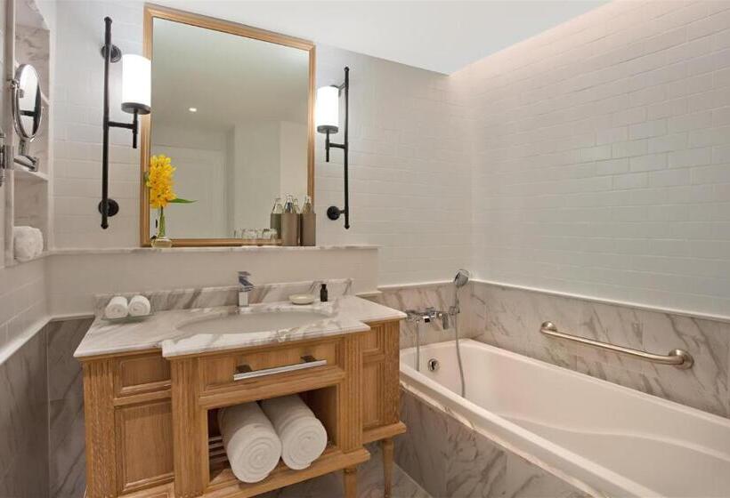 חדר פרמיום נוף לים, Dusit Thani Hua Hin