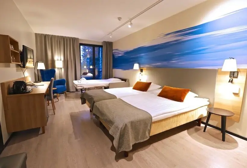 Superior Family Room