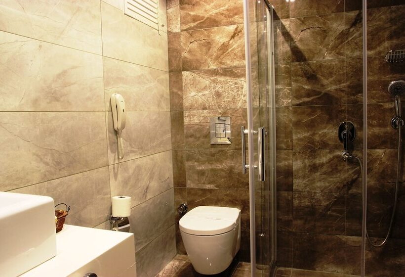 اتاق لوکس, Guleryuz Otel