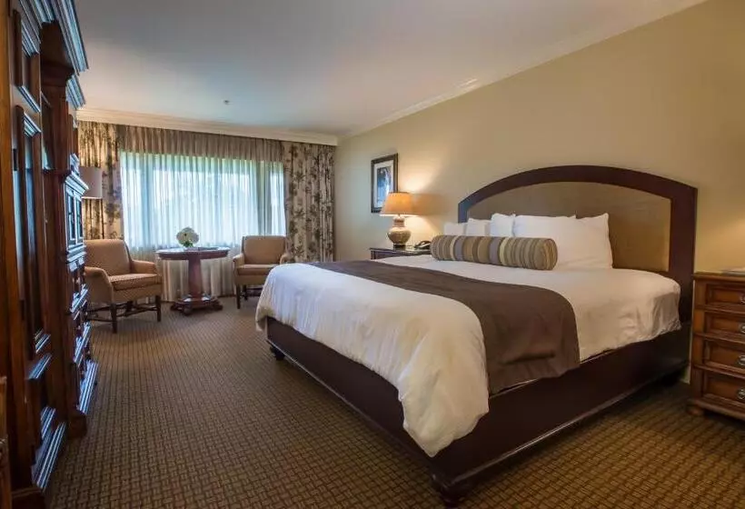 اتاق استاندارد با تخت بزرگ, Arnold Palmer S Bay Hill Club & Lodge