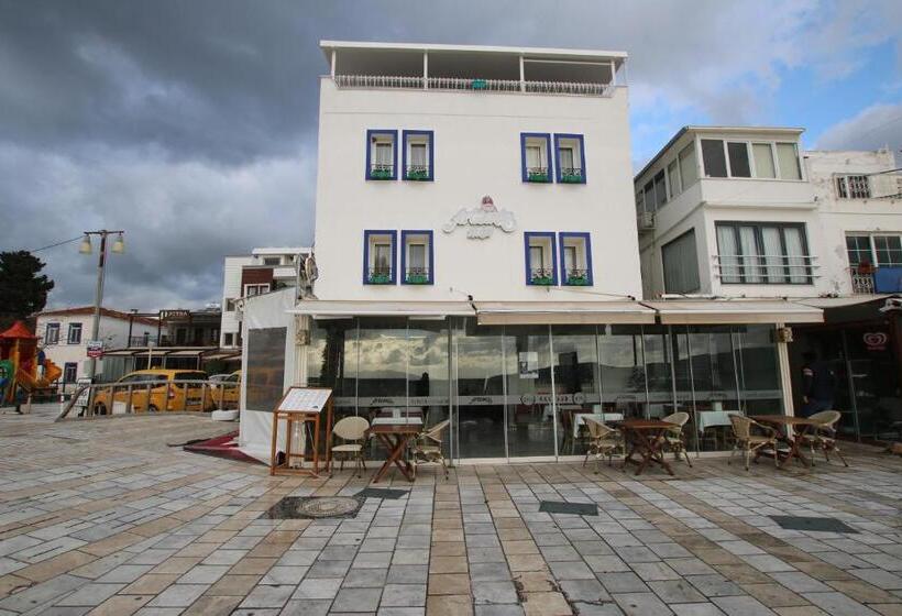 Habitació Estàndard Vista Mar amb Balconada, Artemis
