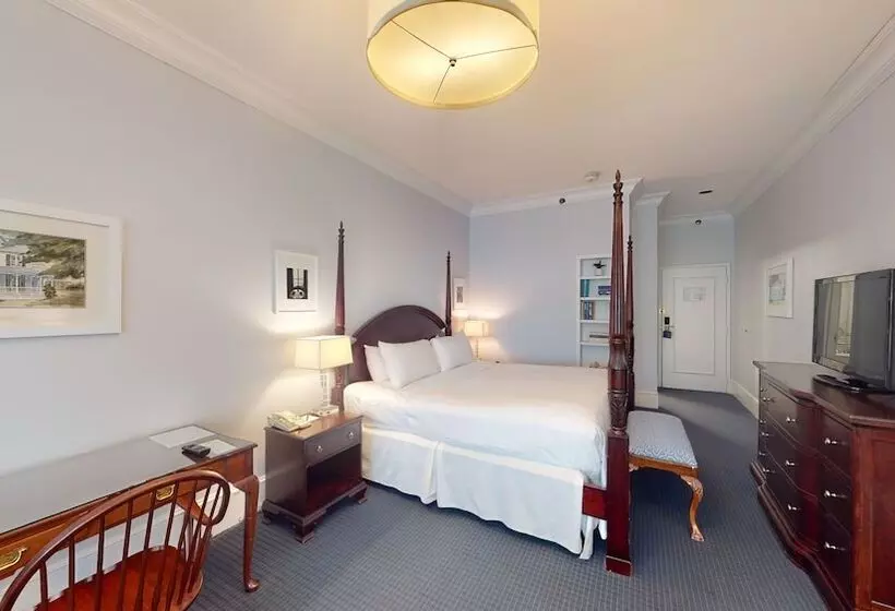 Deluxe-huone, Avon Old Farms