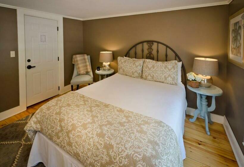 غرفة قياسية, Barrows House